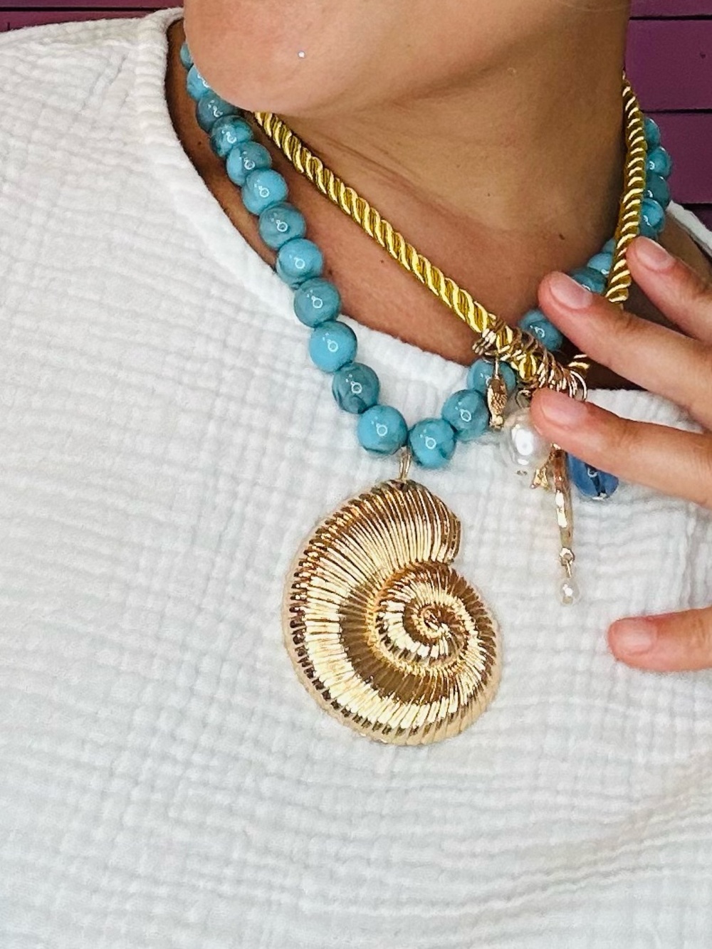 Turquoise Beaded Necklace with Gold Shell Pendant - Women Jewelry
